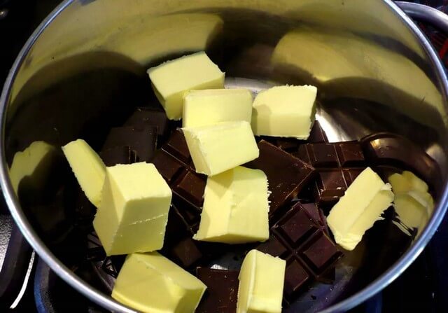 Шоколадный брауни с грецкими орехами: рецепт по-домашнему